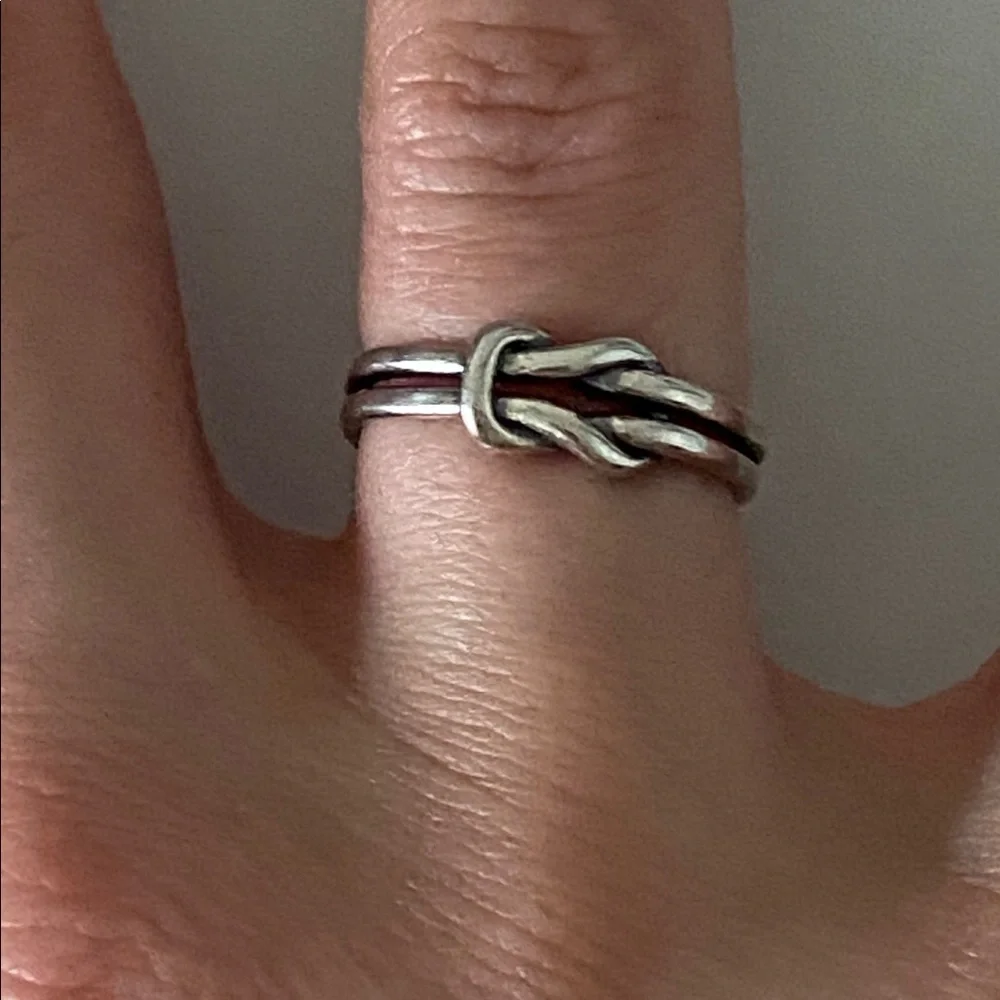 Silver love Knot Adjustable Ring 925 SS double rope oxidized commitment ring - Picture 5 of 7